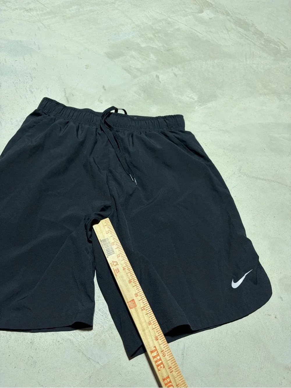 Nike Men's Black Performance Athletic Shorts medium